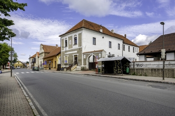 Prodej pozemku 932 m², Ondřejov