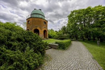 Prodej pozemku 932 m², Ondřejov