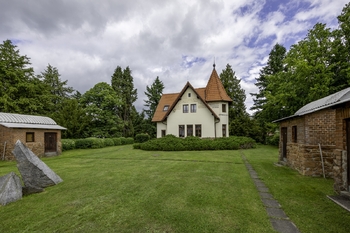 Prodej pozemku 932 m², Ondřejov