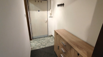 Prodej bytu 1+kk v družstevním vlastnictví 20 m², Děčín