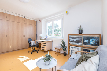 pokoj v přízemí - Prodej domu 108 m², Koleč