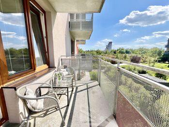 Pronájem bytu 1+kk v osobním vlastnictví 38 m², Praha 9 - Čakovice