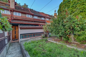 Prodej domu 100 m², Praha 5 - Smíchov