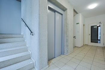 Pronájem bytu 1+kk v osobním vlastnictví 12766 m², Plzeň
