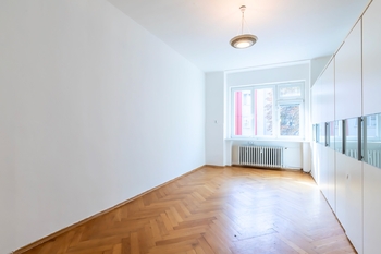 Prodej bytu 2+1 v osobním vlastnictví 67 m², Praha 7 - Holešovice
