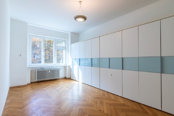 Prodej bytu 2+1 v osobním vlastnictví 67 m², Praha 7 - Holešovice