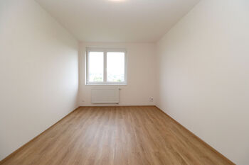 Ložnice - Pronájem bytu 2+kk v osobním vlastnictví 56 m², Praha 9 - Vysočany