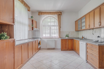 Prodej domu 450 m², Praha 8 - Troja