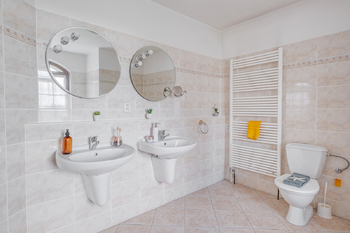 Prodej domu 450 m², Praha 8 - Troja