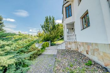 Prodej domu 450 m², Praha 8 - Troja