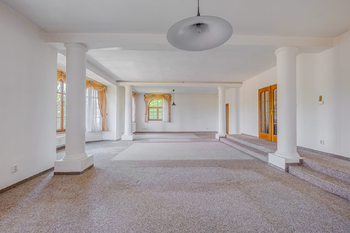 Prodej domu 450 m², Praha 8 - Troja