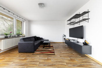 část obývacího pokoje 4+1 - Prodej domu 296 m², Brno