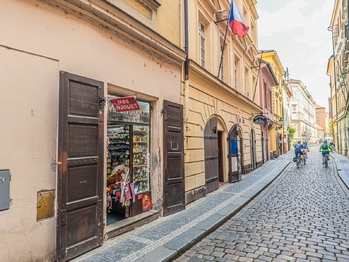 Prodej bytu 2+1 v osobním vlastnictví 42 m², Praha 1 - Staré Město