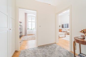 Prodej bytu 2+1 v osobním vlastnictví 42 m², Praha 1 - Staré Město