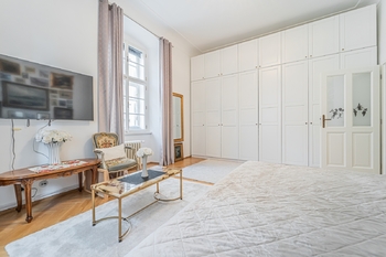 Prodej bytu 2+1 v osobním vlastnictví 42 m², Praha 1 - Staré Město