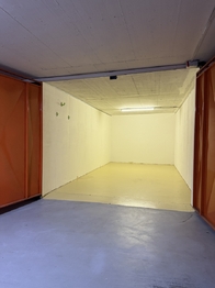 Pronájem garáže 18 m², Praha 8 - Troja