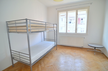 ložnice 15,8 m2 , může zůstat případně palanda - Pronájem bytu 2+1 v osobním vlastnictví 78 m², Praha 8 - Libeň