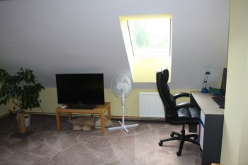 Prodej domu 120 m², Měňany