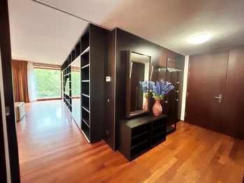Prodej bytu 4+1 v osobním vlastnictví 178 m², Praha 6 - Bubeneč