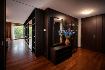 Prodej bytu 4+1 v osobním vlastnictví 180 m², Praha 6 - Bubeneč