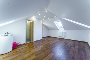 Pronájem bytu 4+kk v osobním vlastnictví 187 m², Nečín