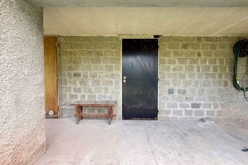 vstup do sklepa - Prodej chaty / chalupy 66 m², Stříbrná Skalice
