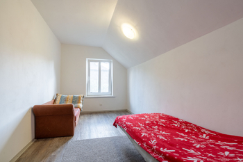 Prodej bytu 2+1 v osobním vlastnictví 100 m², Zákupy