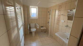 Pronájem bytu 1+kk 29 m², Žleby