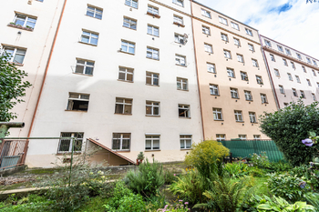 Prodej bytu 2+1 v osobním vlastnictví 50 m², Praha 5 - Košíře