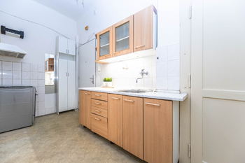 Prodej bytu 2+1 v osobním vlastnictví 50 m², Praha 5 - Košíře
