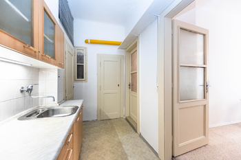 Prodej bytu 2+1 v osobním vlastnictví 50 m², Praha 5 - Košíře