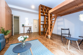 Prodej bytu 2+1 v osobním vlastnictví 50 m², Praha 5 - Košíře