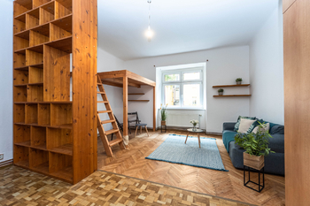 Prodej bytu 2+1 v osobním vlastnictví 50 m², Praha 5 - Košíře