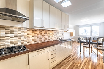 Kuchyně - Pronájem bytu 3+kk v osobním vlastnictví 66 m², Praha 4 - Chodov