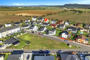 Prodej pozemku 674 m², Mnichovo Hradiště