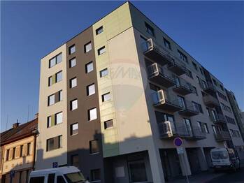 Pronájem bytu 2+kk v osobním vlastnictví 39 m², Pardubice