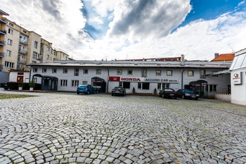 Pronájem kancelářských prostor 206 m², Hradec Králové