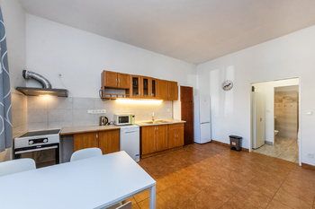 Prodej bytu 3+kk v osobním vlastnictví 73 m², Hořany