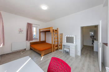 Prodej bytu 3+kk v osobním vlastnictví 73 m², Hořany