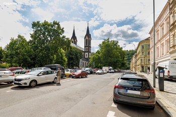Pronájem bytu 1+kk v osobním vlastnictví 44 m², Praha 8 - Karlín