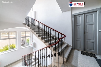 Pronájem bytu 1+kk v osobním vlastnictví 44 m², Praha 8 - Karlín