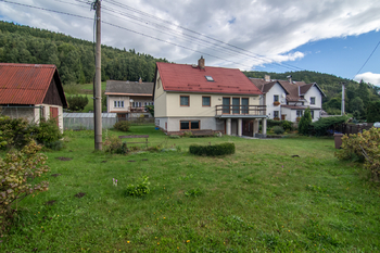 Prodej domu 240 m², Lipová-lázně