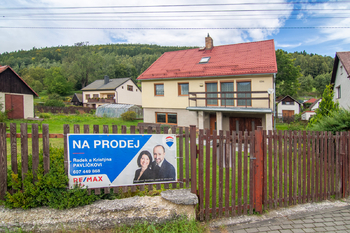 Prodej domu 240 m², Lipová-lázně