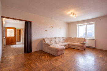 Prodej domu 205 m², Klenovice na Hané