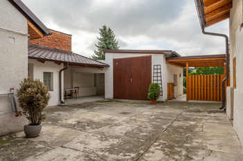 Prodej domu 205 m², Klenovice na Hané