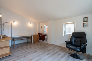 Prodej domu 205 m², Klenovice na Hané