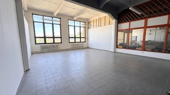 Pronájem obchodních prostor 84 m², Pelhřimov