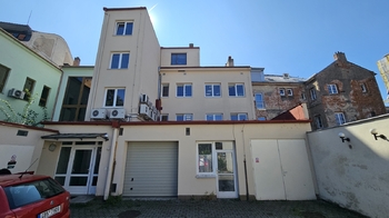 Pronájem kancelářských prostor 578 m², Židlochovice