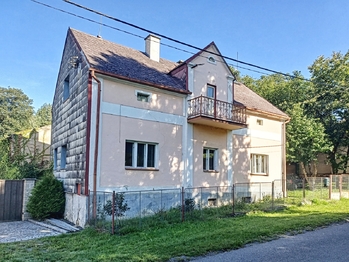 Prodej domu 200 m², Třemešné