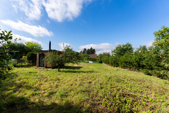 Prodej pozemku 825 m², Kostomlaty pod Milešovkou